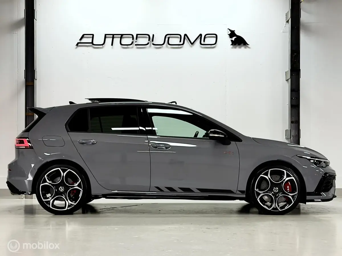 8.5 2.0 TSI GTI Clubsport | Pano | HuD | H/K | IQ | Black Style | Dodehoek | Alcantara/Leer | Camera | Stoel- & Stuurverwarming | AutoPilot | Sfeer | 301PK