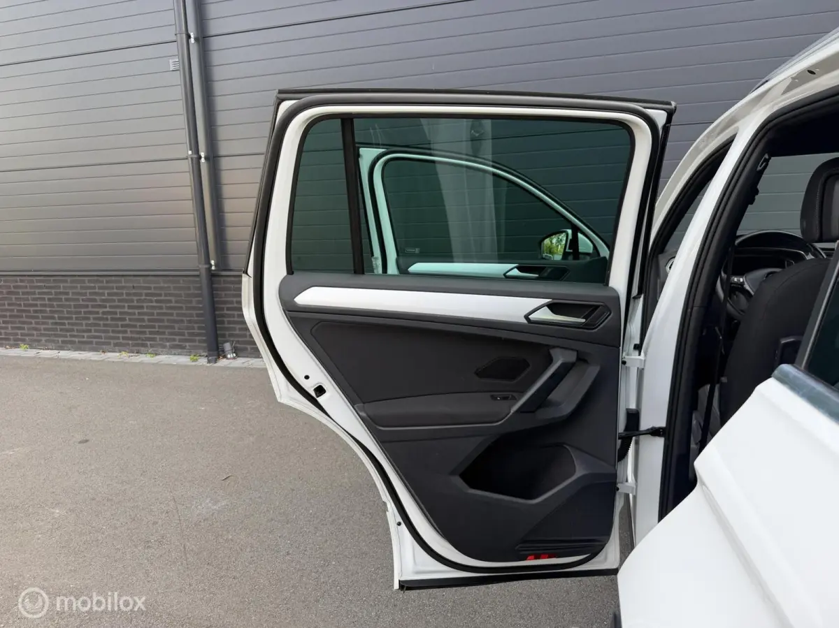 1.5 TSI ACT DSG R-LINE ADABCRUISE*CARPLAY*HAAK*LED*NAP!