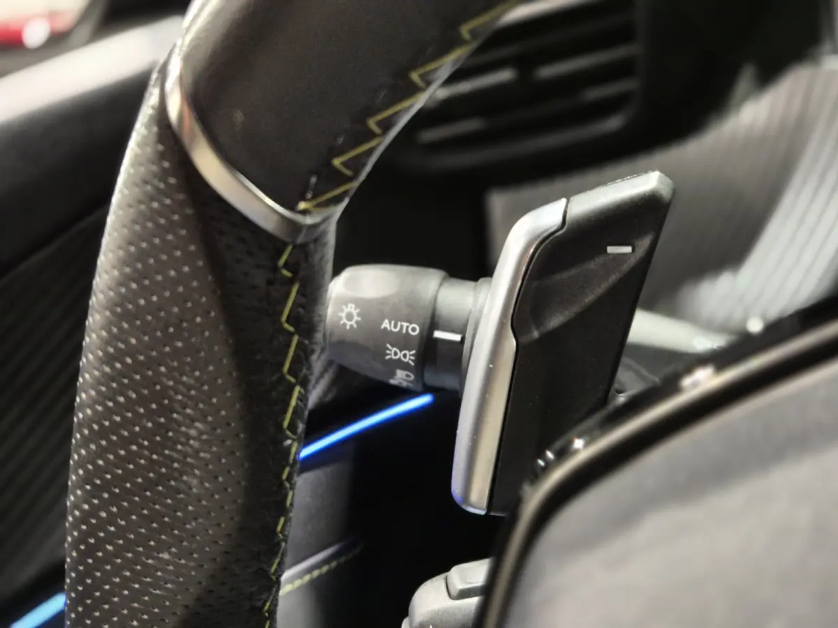 1.2 Hybrid 145 GT 360 Camera | Groot Navi | Carplay/Android | LED | Half leer | Dode-hoek