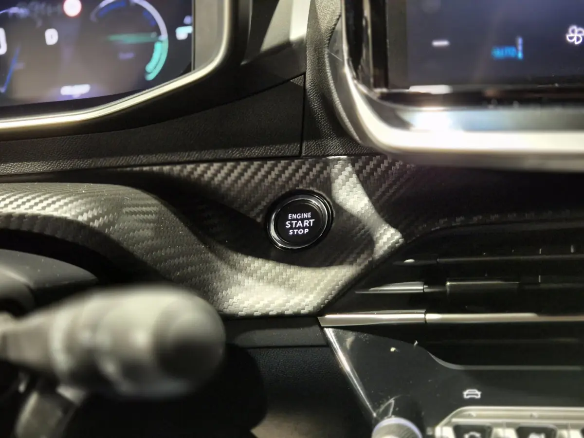 1.2 Hybrid 145 GT 360 Camera | Groot Navi | Carplay/Android | LED | Half leer | Dode-hoek