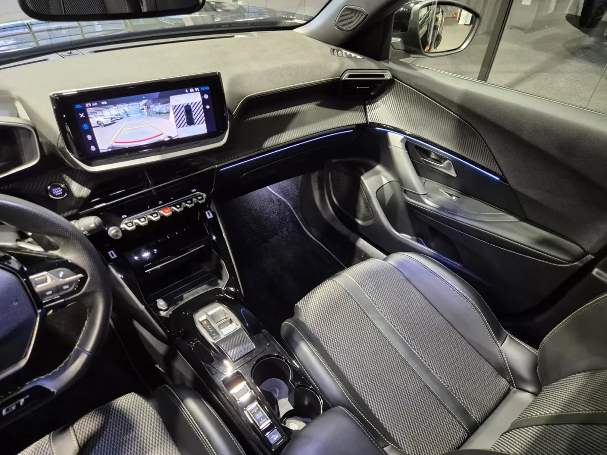 1.2 Hybrid 145 GT 360 Camera | Groot Navi | Carplay/Android | LED | Half leer | Dode-hoek