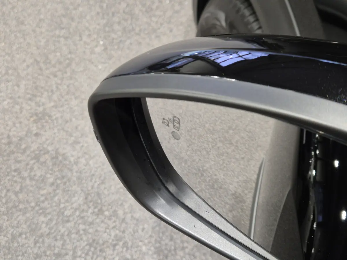 1.2 Hybrid 145 GT 360 Camera | Groot Navi | Carplay/Android | LED | Half leer | Dode-hoek