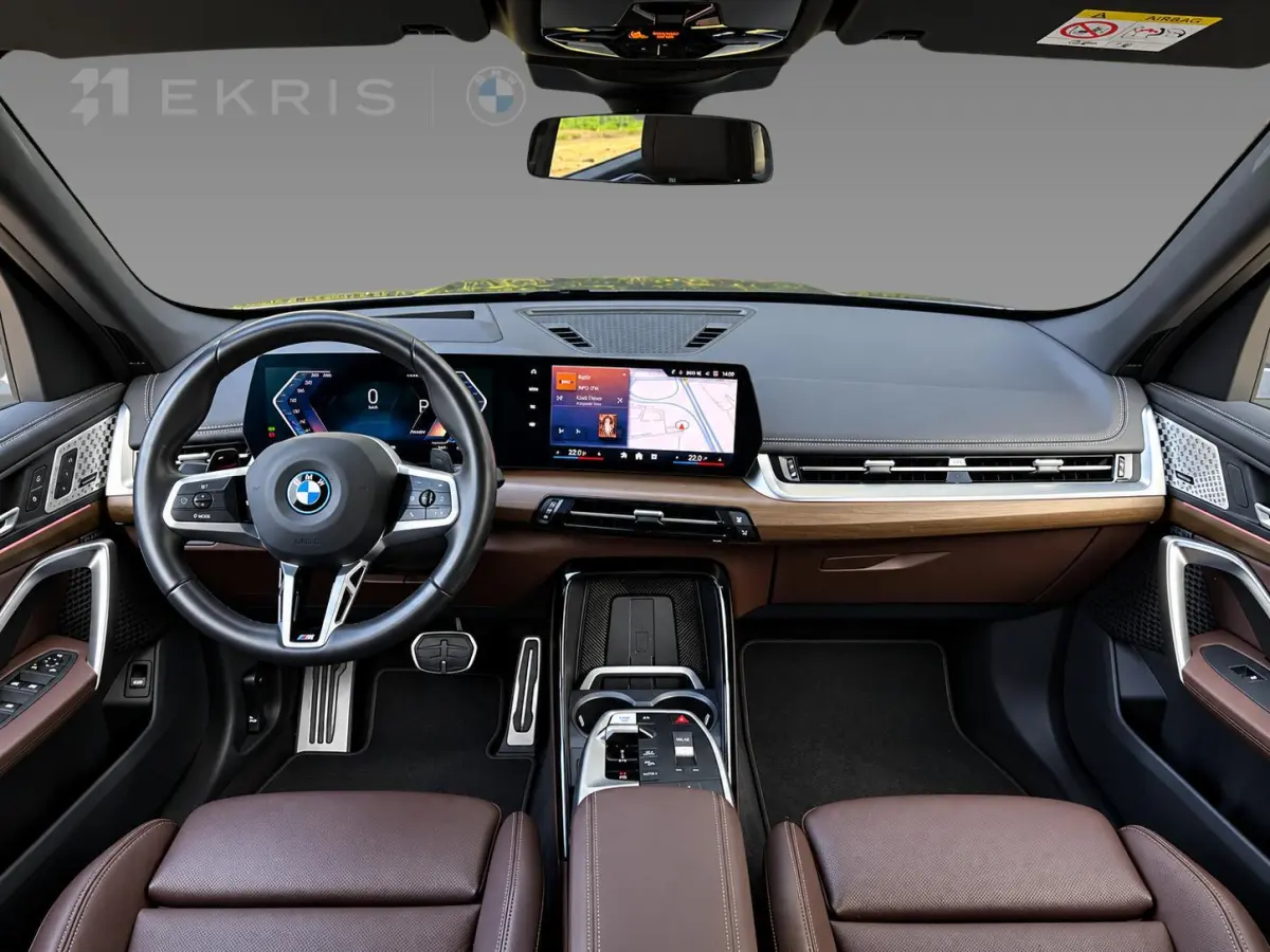 xDrive30 | SoH 100% | M Sportpakket Pro | Innovation Pack | Glazen panoramadak | Trekhaak met elektrisch wegklapbare kogel | Actiefstoelen voor | Driving Assistant Plus