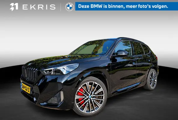 xDrive30 | SoH 100% | M Sportpakket Pro | Innovation Pack | Glazen panoramadak | Trekhaak met elektrisch wegklapbare kogel | Actiefstoelen voor | Driving Assistant Plus