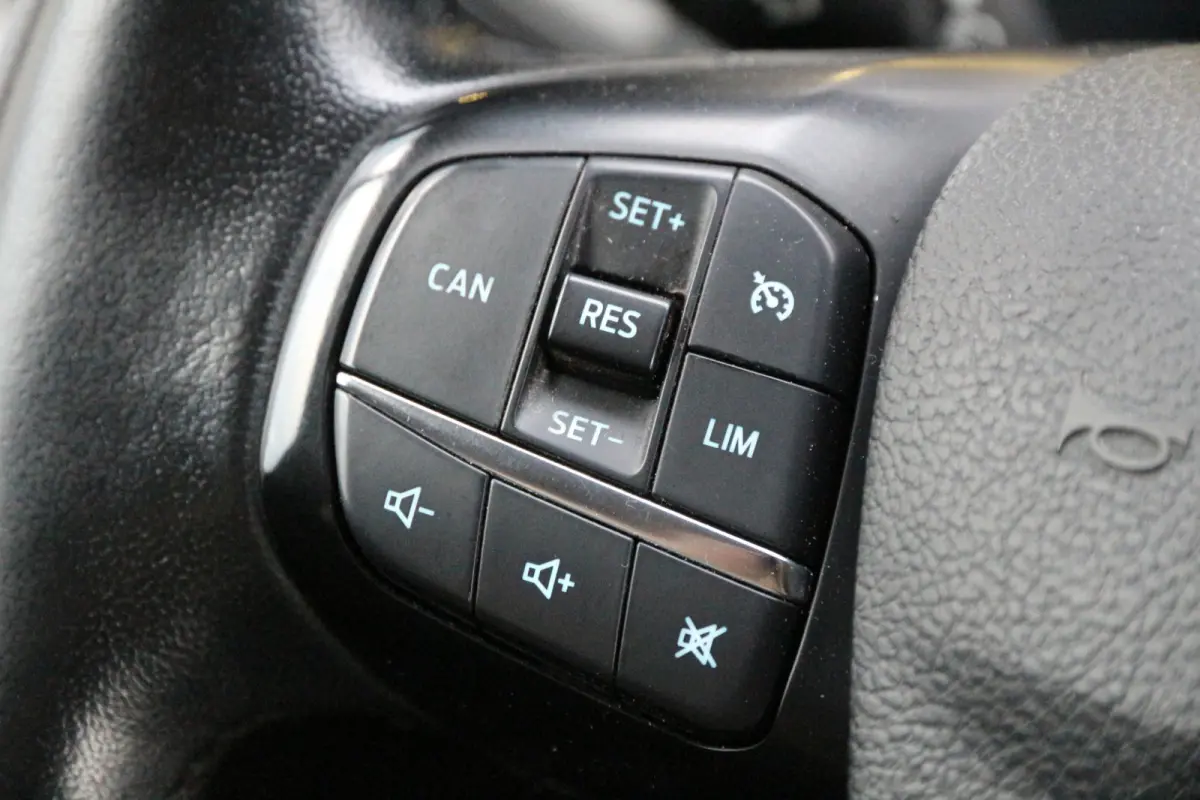 2.0 TDCI 170 | Aut. | L2 | KAR-edition | Trekhaak | Inrichting | Airco..