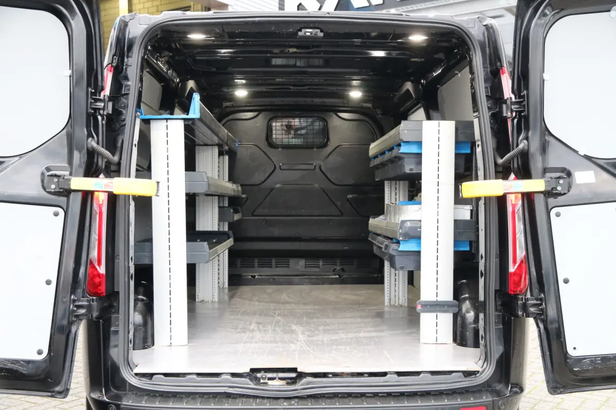 2.0 TDCI 170 | Aut. | L2 | KAR-edition | Trekhaak | Inrichting | Airco..