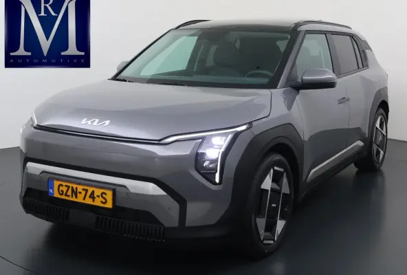 Plus Advanced 58.3 kWh SOH 100% | HARMAN KARDON | DODE HOEK | ELEK. STOELEN | STOEL + STUURVERWARMING | ADAP. CRUISE | ACHTERUITRIJCAMERA | PANO | FABRIEKS GARANTIE TOT 01-2032 | NET ONDERHO