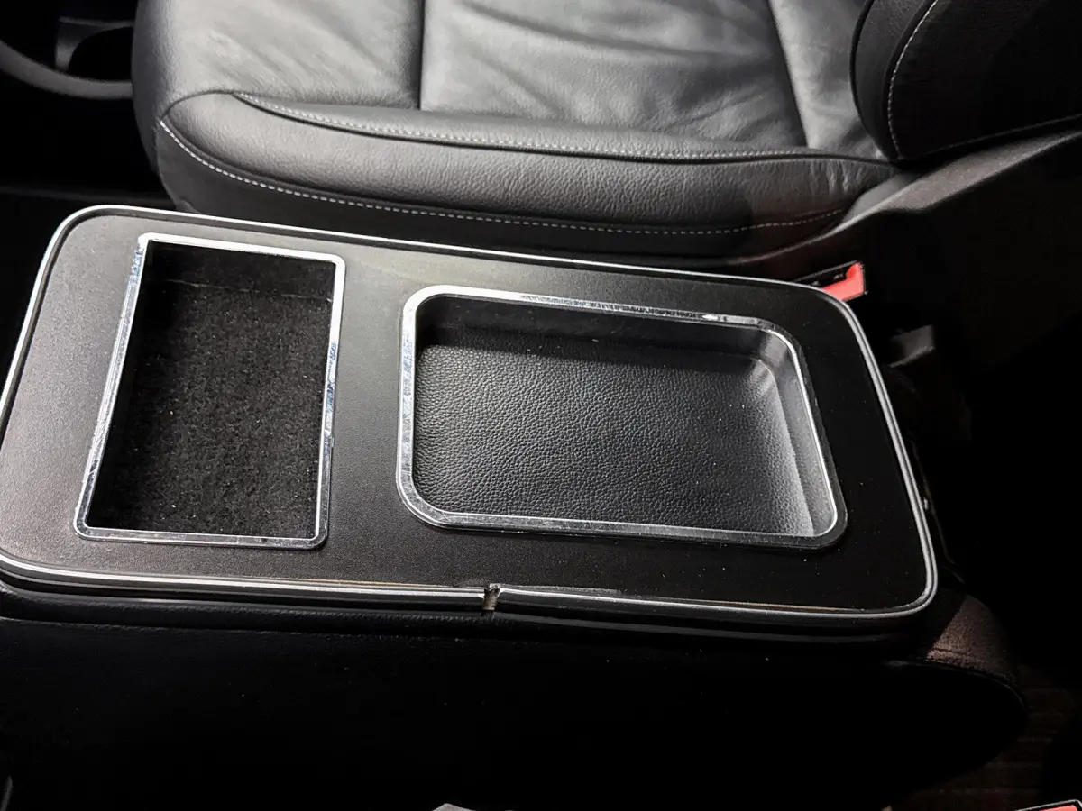 300d Lang DC Avantgarde AMG line Leder Camera Navigatie Trekhaak afneembaar Dubbele cabine