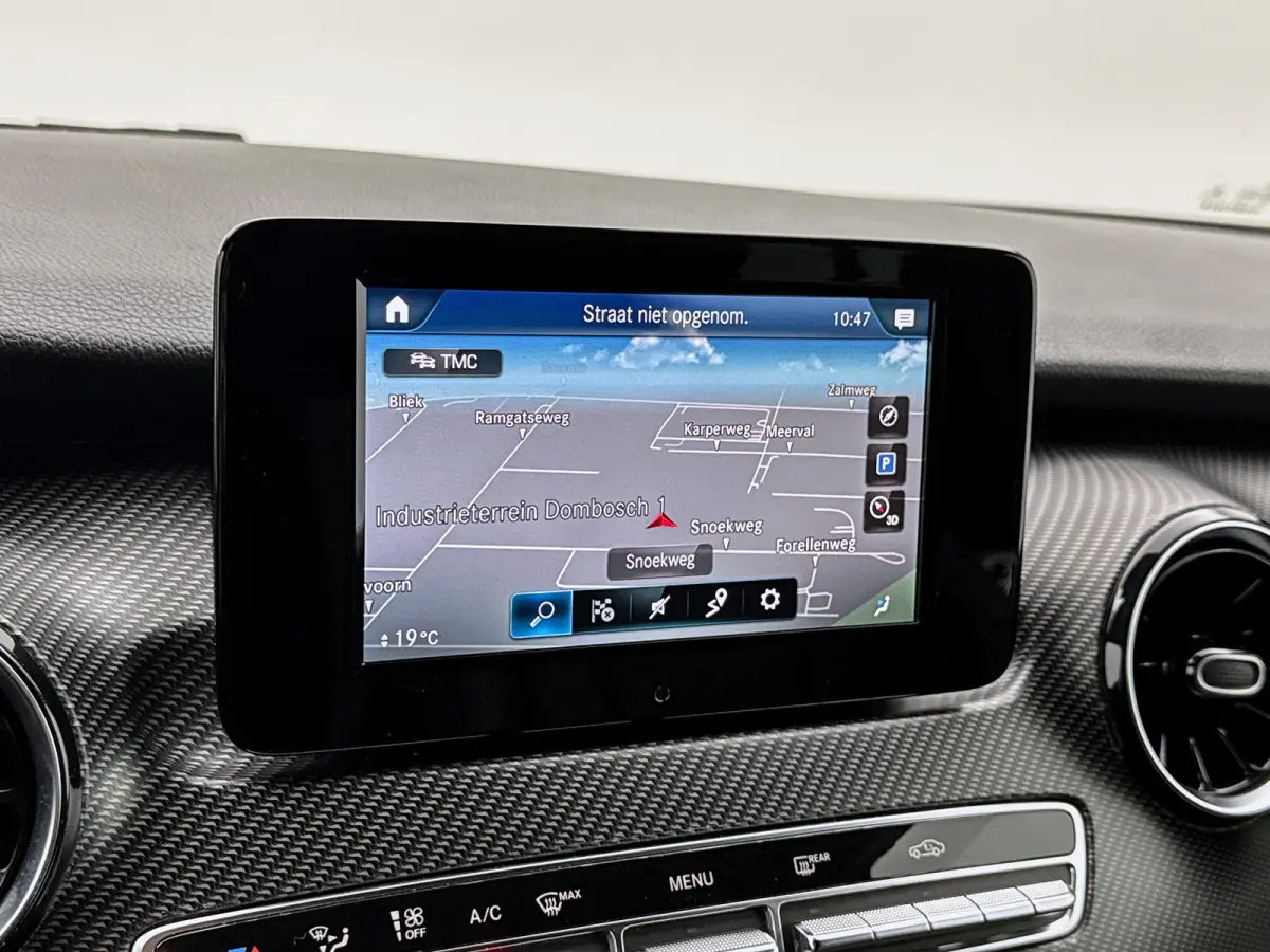 300d Lang DC Avantgarde AMG line Leder Camera Navigatie Trekhaak afneembaar Dubbele cabine