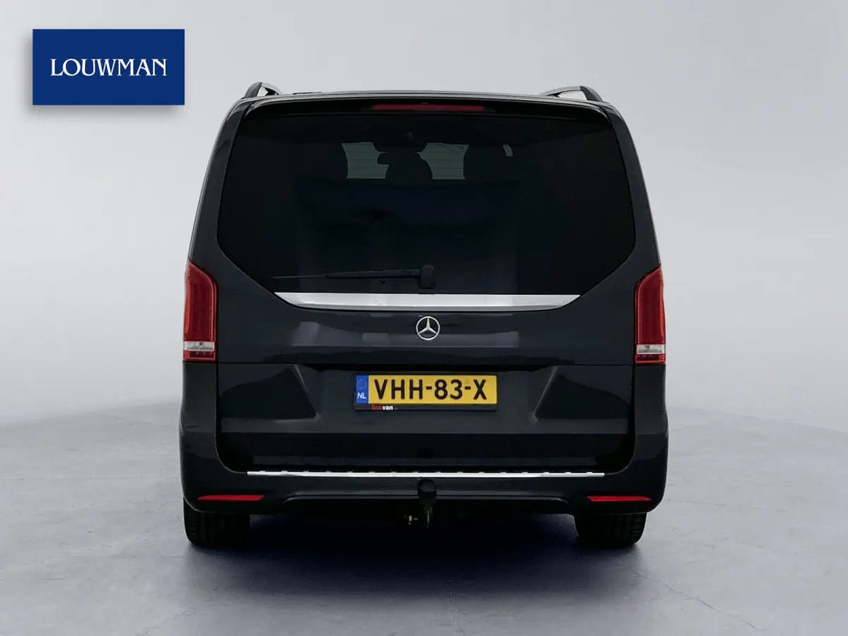 300d Lang DC Avantgarde AMG line Leder Camera Navigatie Trekhaak afneembaar Dubbele cabine