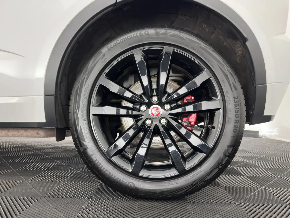 1.5 P300e AWD R-Dynamic HSE (Plug-in) {SoH-99%} (INCL-BTW) *LEATHER | FULL-LED | MEMORY-PACK | MERIDIAN-SOUND | BLINDSPOT | CAMERA | NAVI-FULLMAP | HEATED-SPORTSEATS | DAB+ | KEYLESS | ECC |