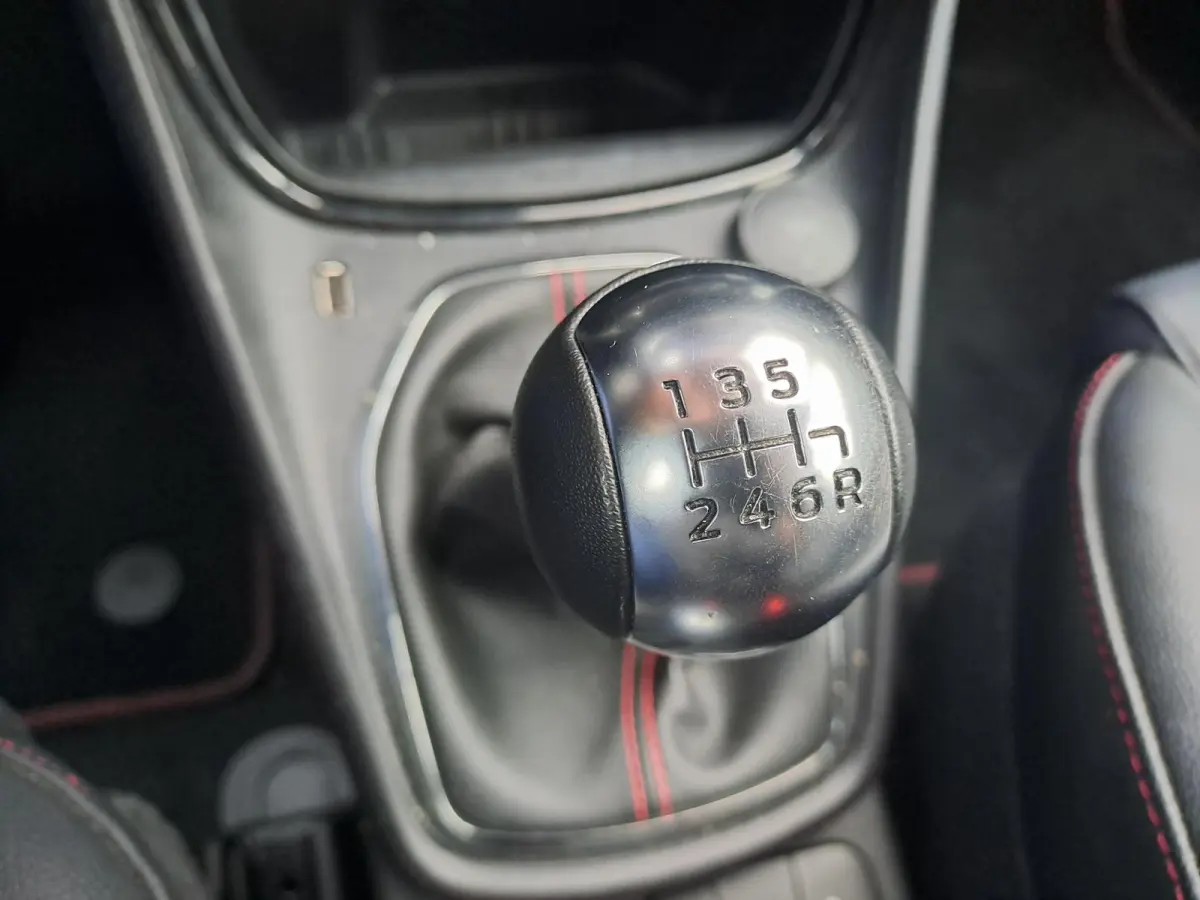 1.0 EcoBoost ST-Line X Adaptieve Cruise Controle | Winter Pack | Afneembare Trekhaak | Contrasterend Dak Zwart