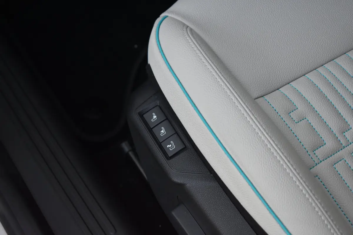 1.2 Hybrid La Prima | Vol-Leder | Navigatie | Elektr. Achterklep | Stoelverwarming | Sfeerverlichting | Adaptive Cruise | !!
