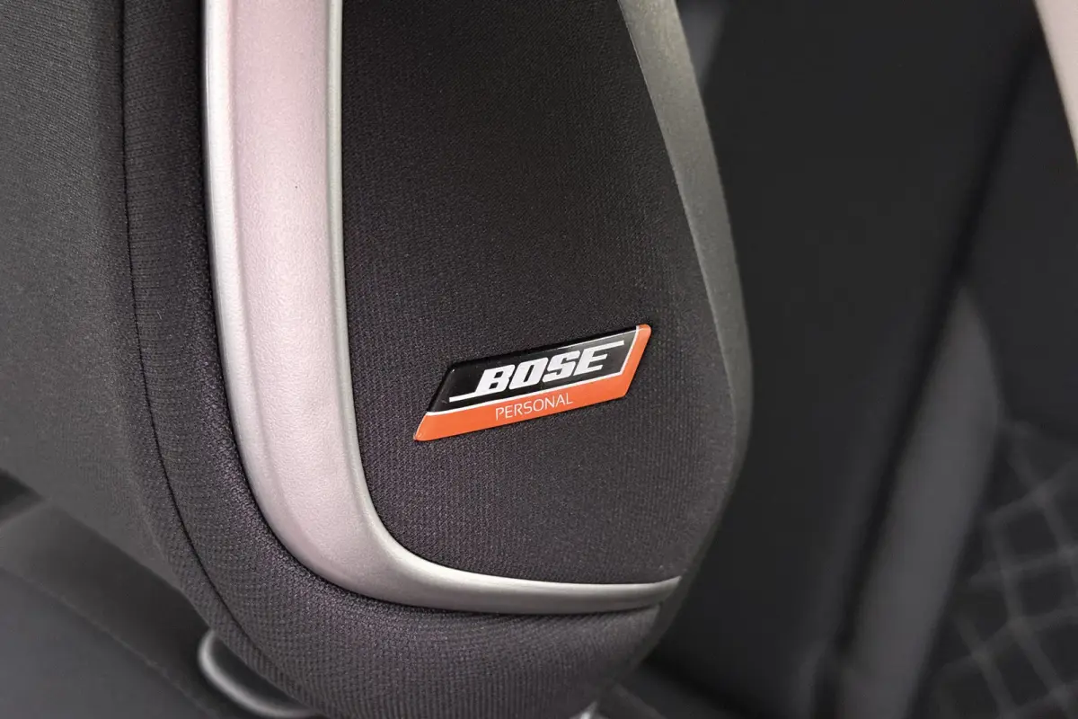 1.0 93 PK IG-T N-Design Bose Carplay Keyless Entry Climate