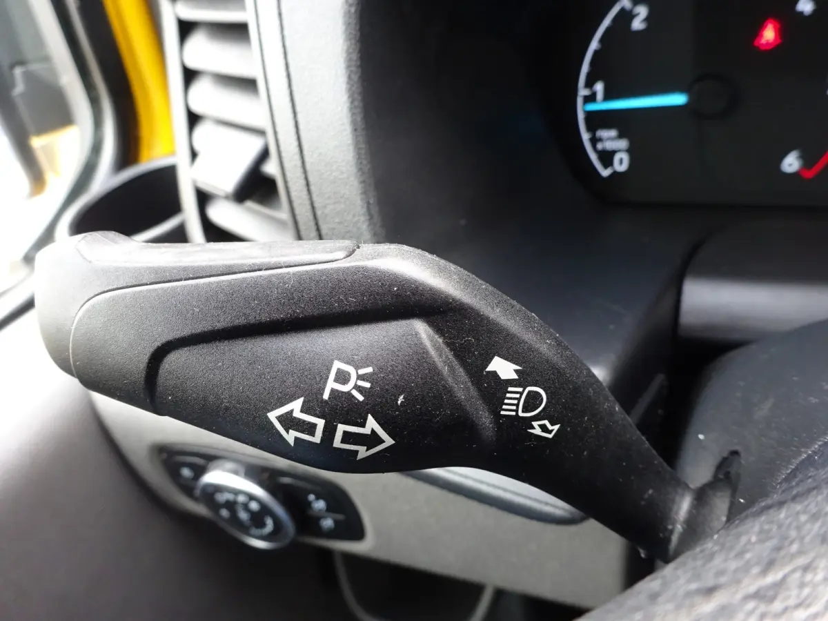 320 2.0 TDCI L2H2 Trend AIRCO CRUISE CONTROL EX HEIJMANS