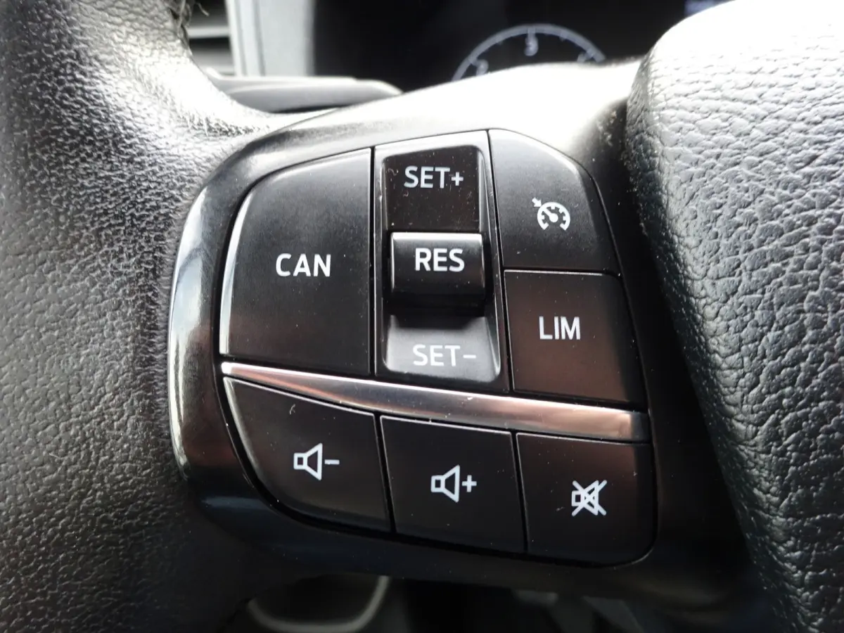 320 2.0 TDCI L2H2 Trend AIRCO CRUISE CONTROL EX HEIJMANS