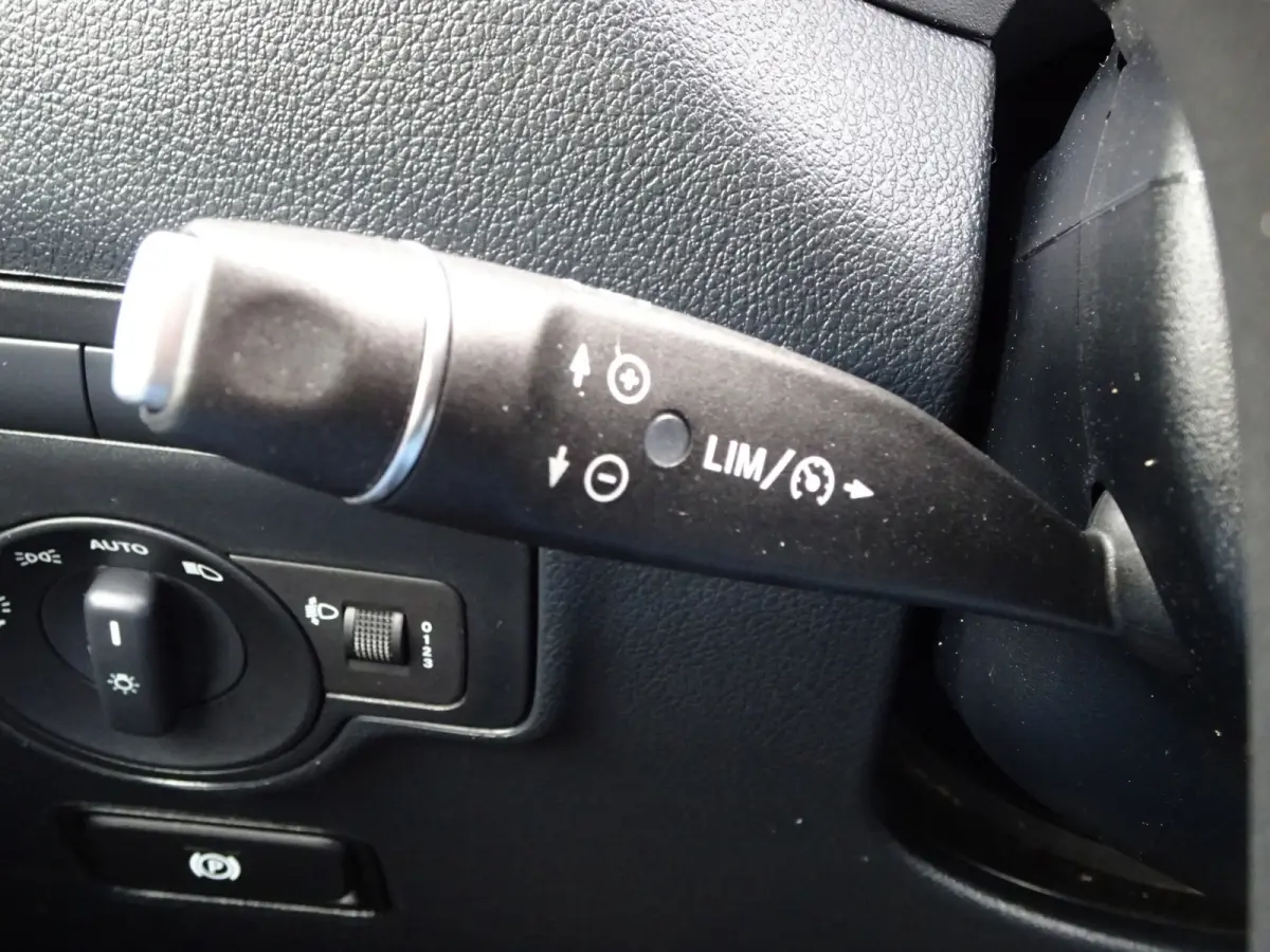114 CDI 140 PK AIRCO 3 ZITS LEDER NAVIGATIE LMV