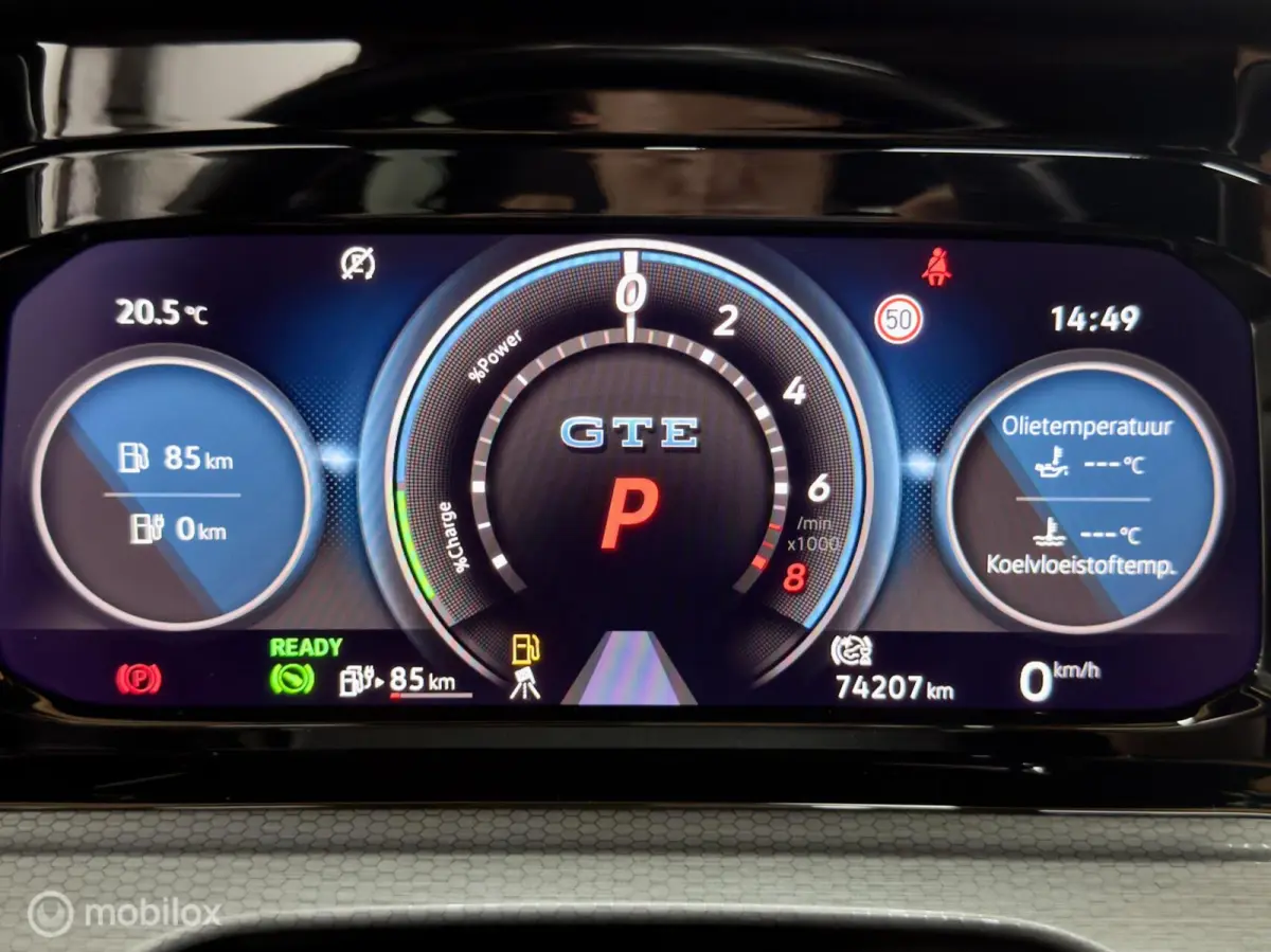 1.4 eHybrid GTE | Pano | Mistlampen | 19" | IQ | Black Style | Stoel- & Stuurverwarming | ACC | Apple- & Android CarPlay | 245PK