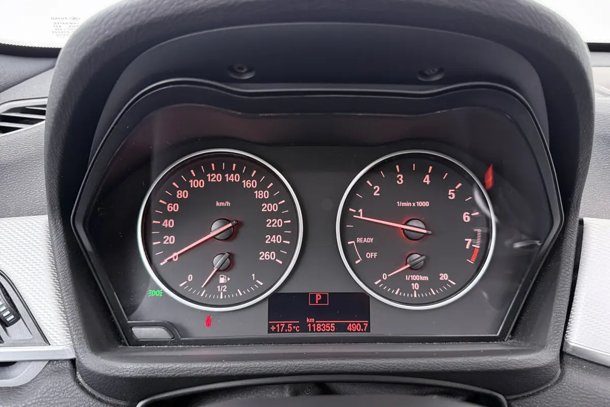 XDrive20i 192 PK High Exe. M-Sport Pano-dak Carplay Camera