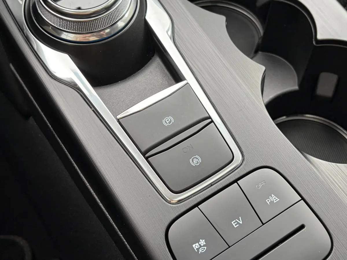 2.5 PHEV 225 PK Vignale | 87% SOH| TREKHAAK| ELEK. SCHUIF-/KANTELDAK| LEDER MET GEHEUGEN| ELEK. ACHTERKLEP| STUUR, STOEL, VOORRUIT EN ACHTERBANK VERWARMING| KEYLESS ENTRY & START| FULL LED| 