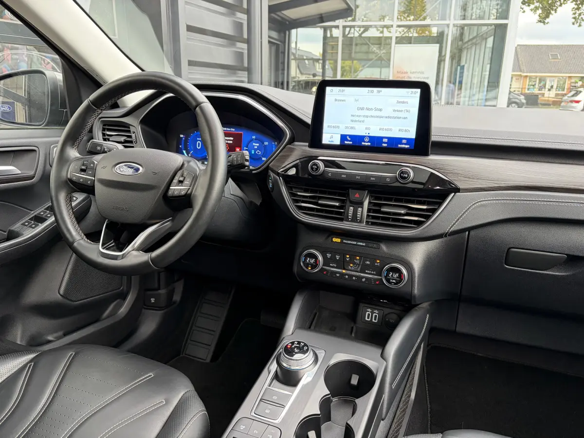 2.5 PHEV 225 PK Vignale | 87% SOH| TREKHAAK| ELEK. SCHUIF-/KANTELDAK| LEDER MET GEHEUGEN| ELEK. ACHTERKLEP| STUUR, STOEL, VOORRUIT EN ACHTERBANK VERWARMING| KEYLESS ENTRY & START| FULL LED| 