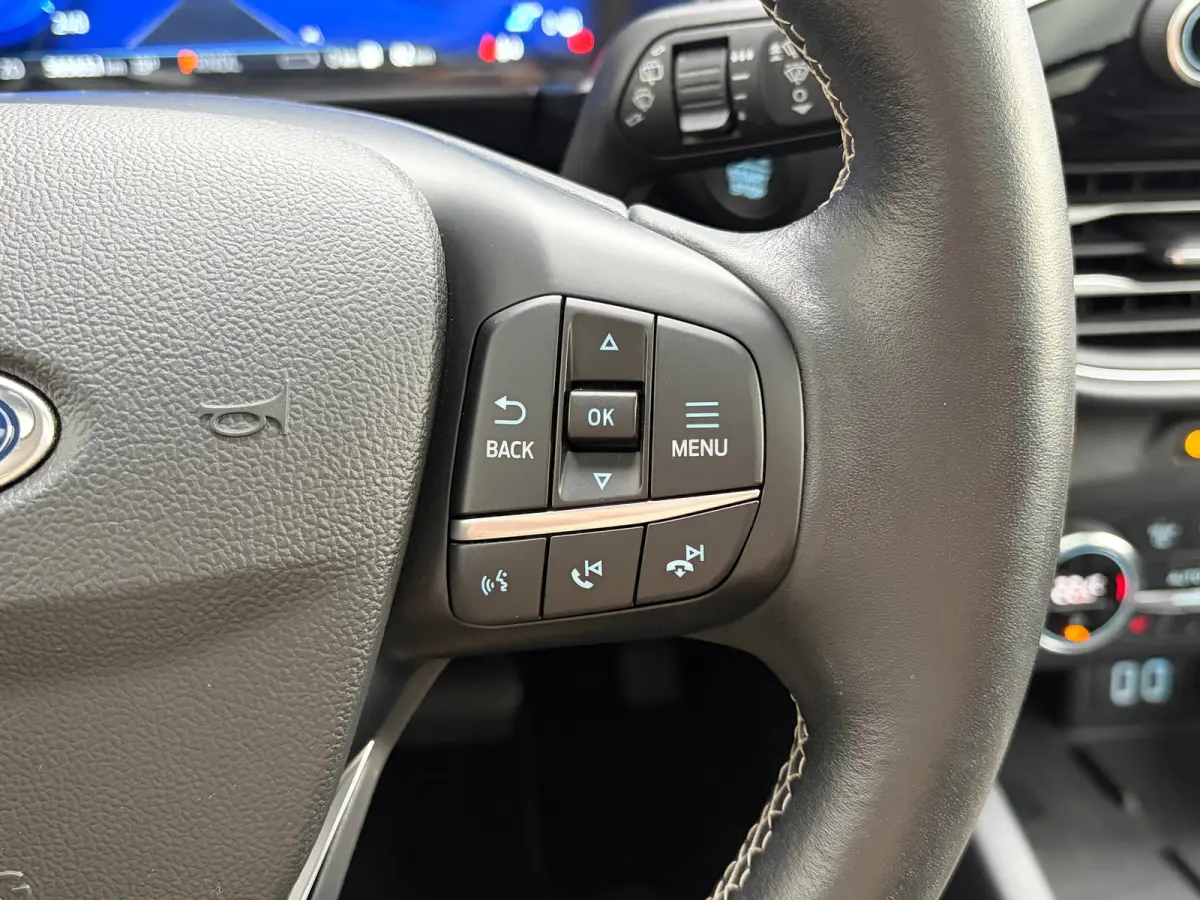 2.5 PHEV 225 PK Vignale | 87% SOH| TREKHAAK| ELEK. SCHUIF-/KANTELDAK| LEDER MET GEHEUGEN| ELEK. ACHTERKLEP| STUUR, STOEL, VOORRUIT EN ACHTERBANK VERWARMING| KEYLESS ENTRY & START| FULL LED| 