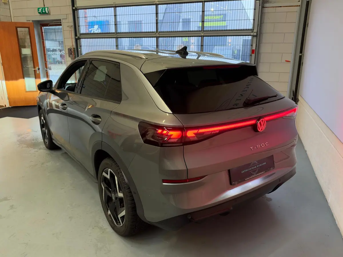 1.5 TSI R-Line Edition Apple Carplay, Adap. cruise, Stoel/stuurverwarming, Sfeerverlichting, full led