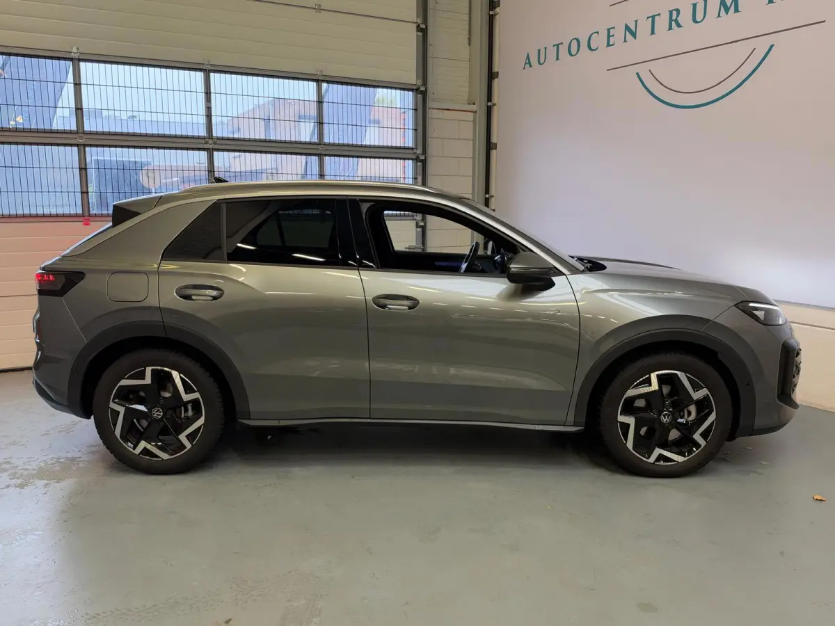 1.5 TSI R-Line Edition Apple Carplay, Adap. cruise, Stoel/stuurverwarming, Sfeerverlichting, full led