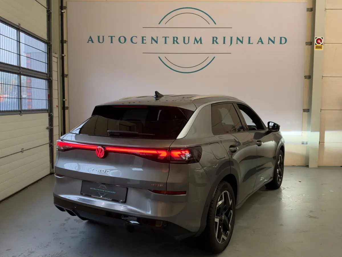 1.5 TSI R-Line Edition Apple Carplay, Adap. cruise, Stoel/stuurverwarming, Sfeerverlichting, full led