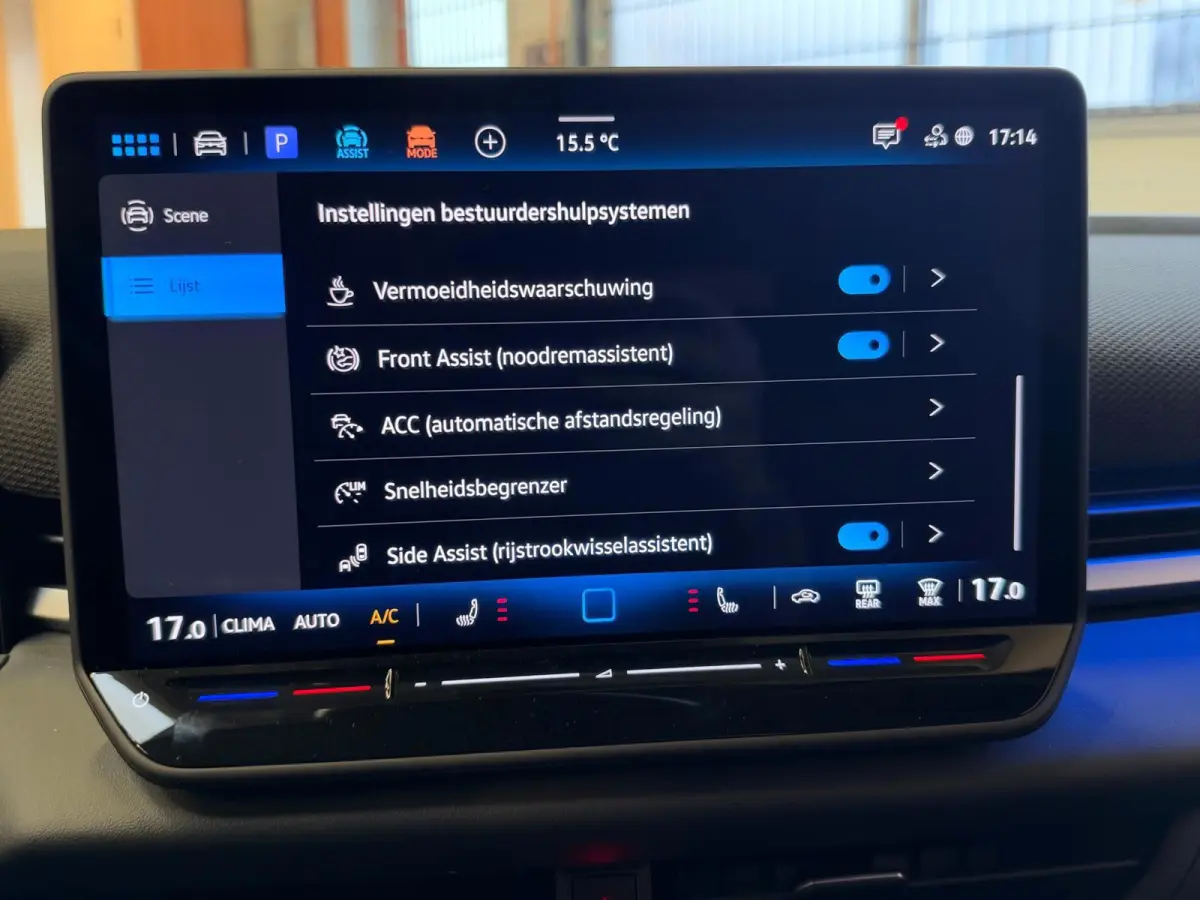 1.5 TSI R-Line Edition Apple Carplay, Adap. cruise, Stoel/stuurverwarming, Sfeerverlichting, full led