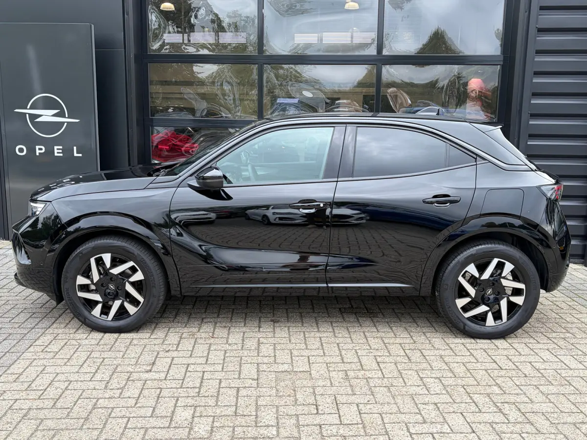 1.2 Turbo 145 PK Hybrid GS | MATRIX LED| DODEHOEK DETECTIE| ADAPTIEVE CRUISE CONTROL| KEYLESS ENTRY & START| STUURWIEL VERWARMING| CAMERA + PARKEERSENSOREN| ELEC. CLIMATE CONTROL| EERSTE EIG
