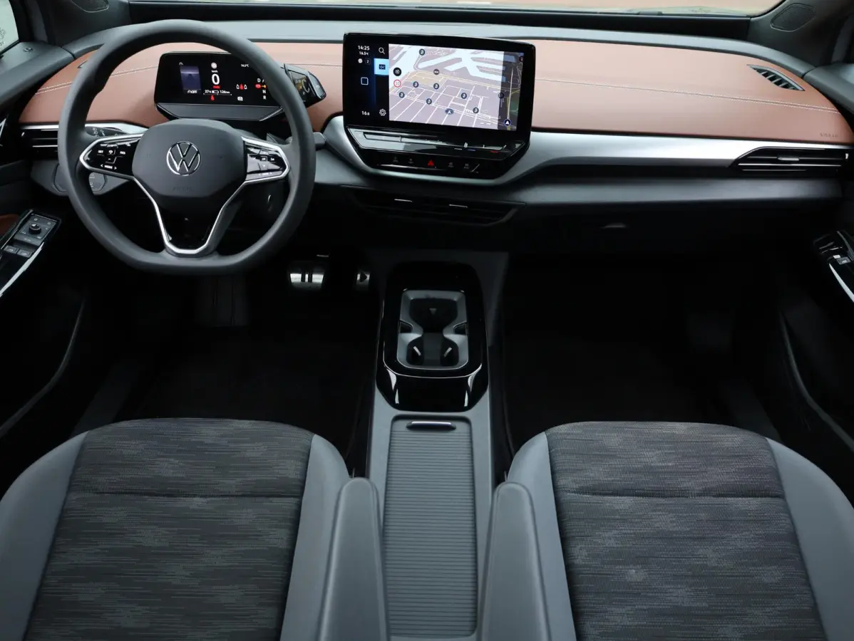 ID.5 Pro 77 kWh 150KW | Adaptive Cruise | Carplay/Android | 19"Inch | LED | DAB |