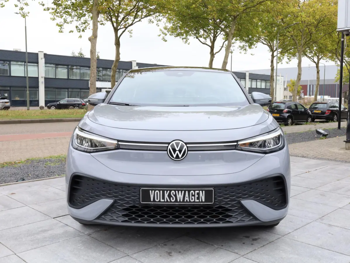 ID.5 Pro 77 kWh 150KW | Adaptive Cruise | Carplay/Android | 19"Inch | LED | DAB |