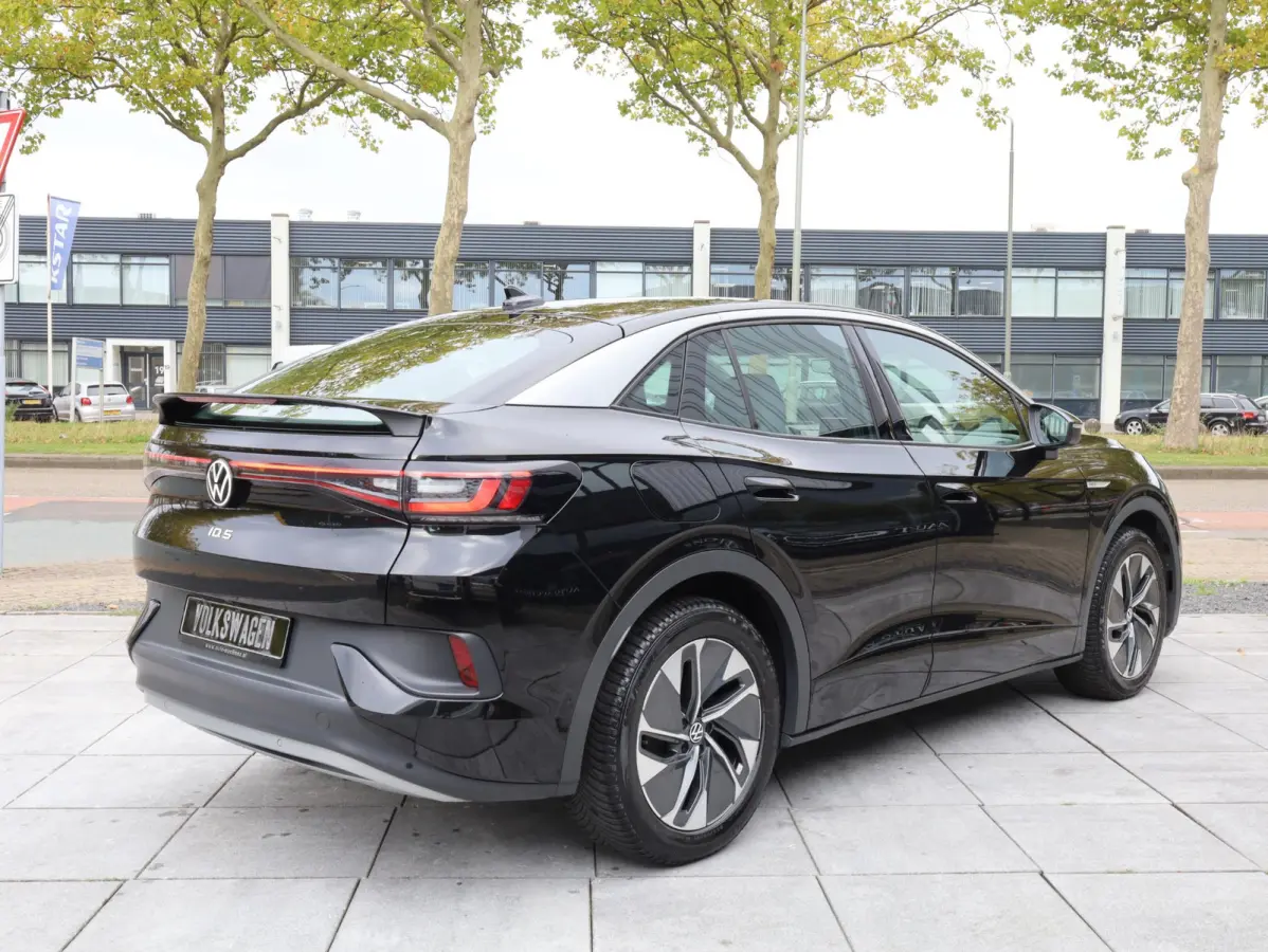 ID.5 Pro Business 77 kWh 150KW | 360° | Keyless | Elek.Kofferklep | Adaptive Cruise | Dodehoek | Stoel&Stuurverwarming | 19"Inch |