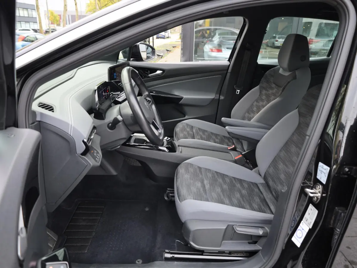 ID.5 Pro Business 77 kWh 150KW | 360° | Keyless | Elek.Kofferklep | Adaptive Cruise | Dodehoek | Stoel&Stuurverwarming | 19"Inch |