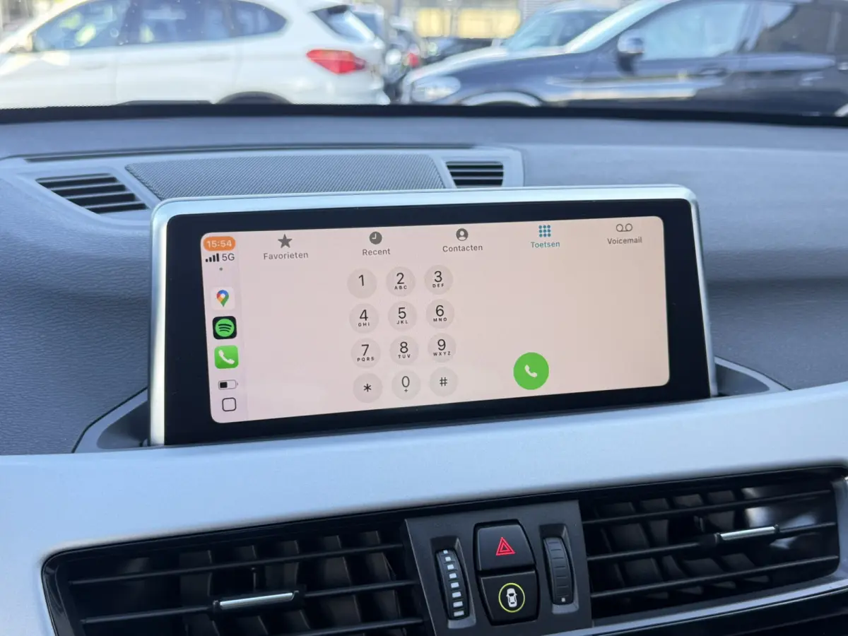 xDrive 25e Advantage Panoramadak Trekhaak LED Achteruitrijcamera Navi Pro HiFi-speakersysteem DAB Carplay