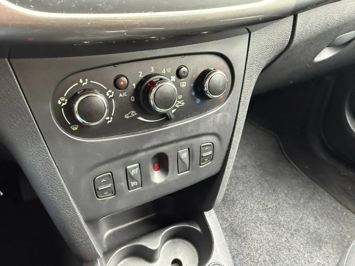 0.9 TCe Easy-R Lauréate|AUTOMAAT|AIRCO