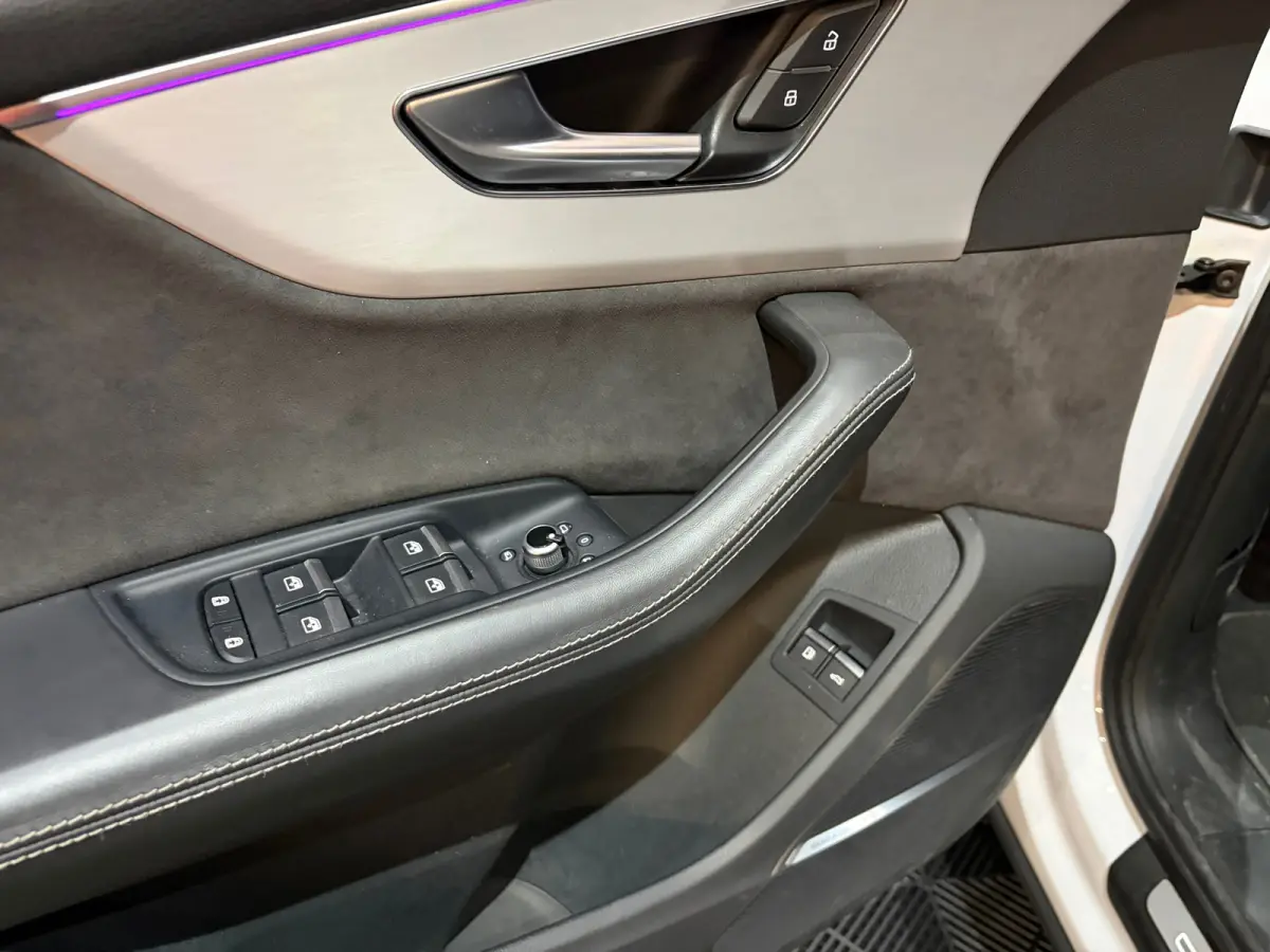 60 TFSI e quattro Competition Panoroma dak RS stoelen Led Matrix Trekhaak