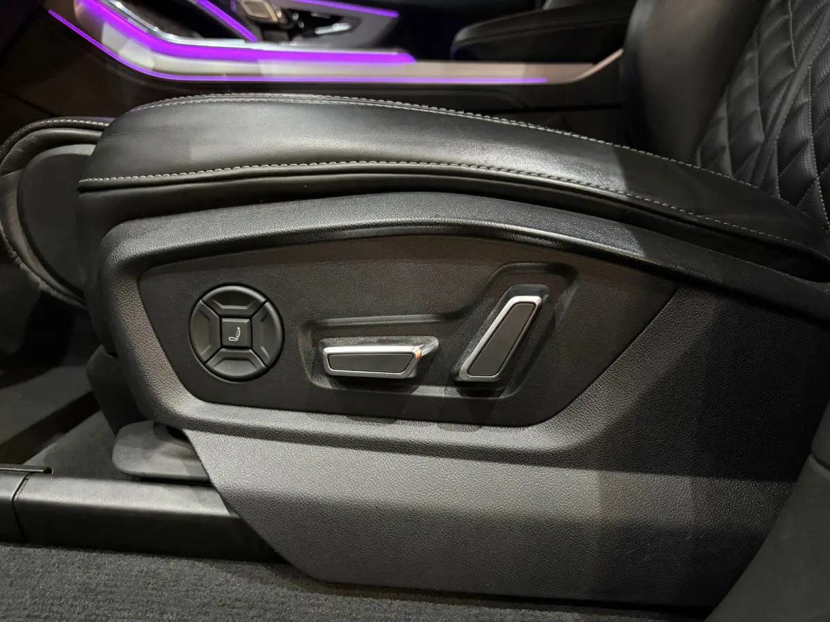 60 TFSI e quattro Competition Panoroma dak RS stoelen Led Matrix Trekhaak