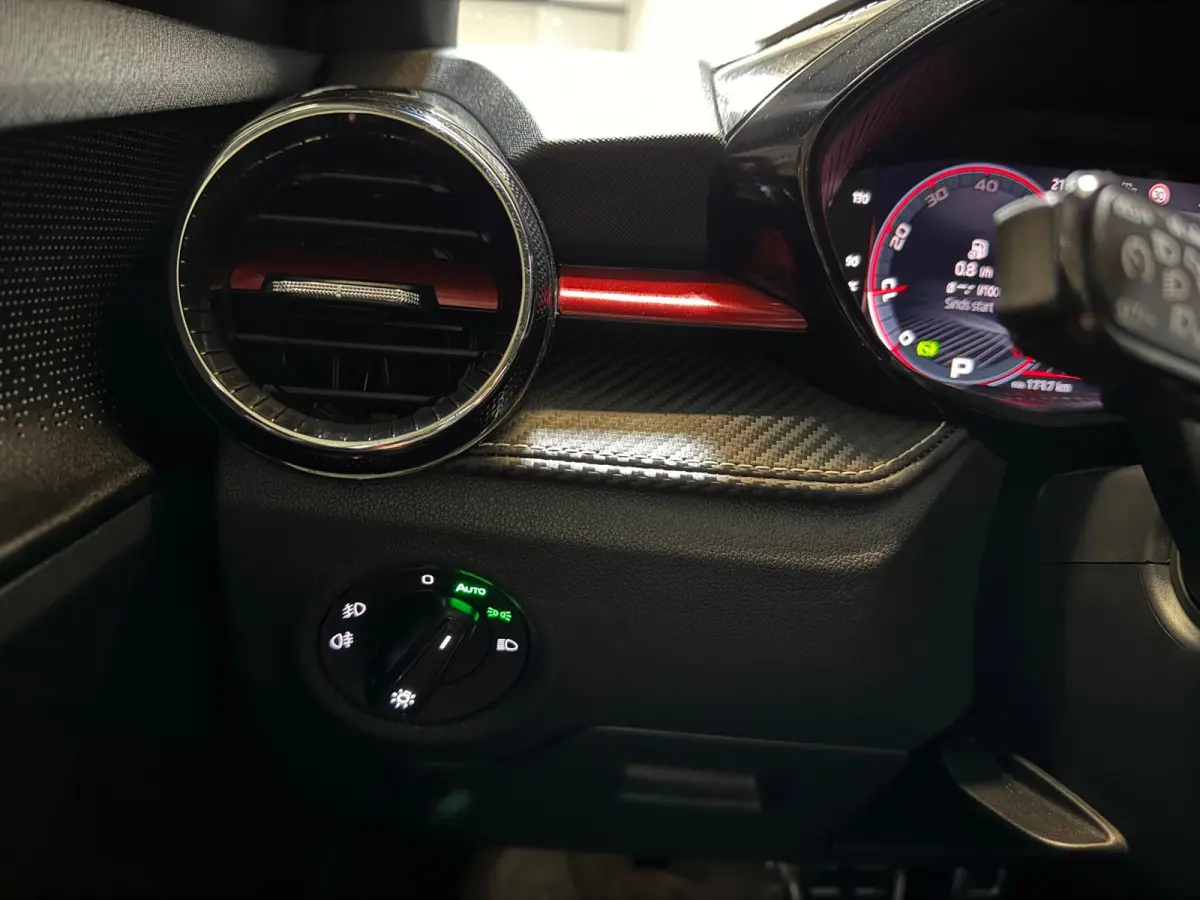 1.0 TSI Monte Carlo Panoramadak Keyless
