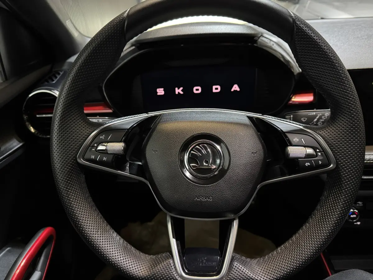 1.0 TSI Monte Carlo Panoramadak Keyless