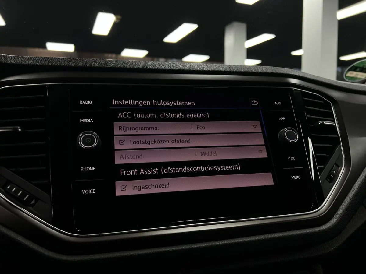 1.5 TSI Sport | ACC | Keyless | Cam | Pano