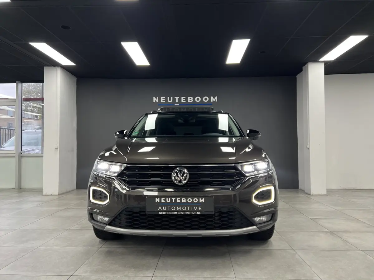 1.5 TSI Sport | ACC | Keyless | Cam | Pano