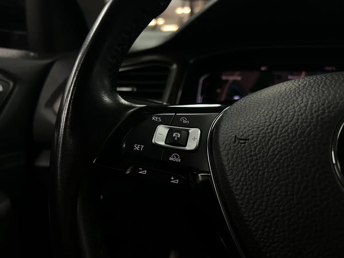 1.5 TSI Sport | ACC | Keyless | Cam | Pano