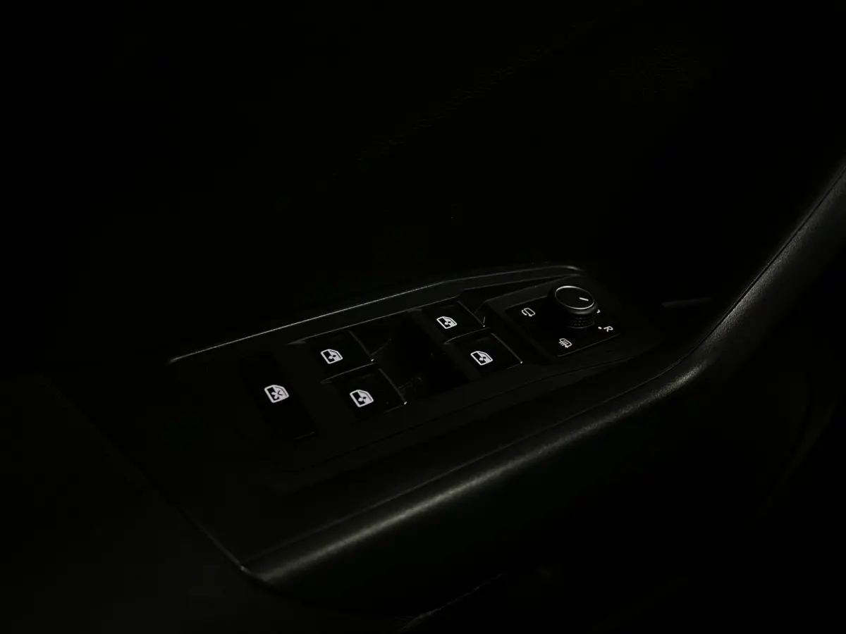 1.5 TSI Sport | ACC | Keyless | Cam | Pano
