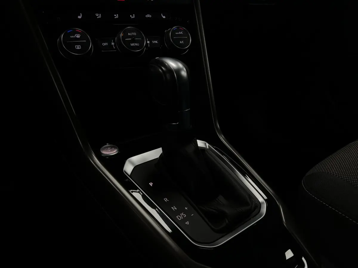 1.5 TSI Sport | ACC | Keyless | Cam | Pano