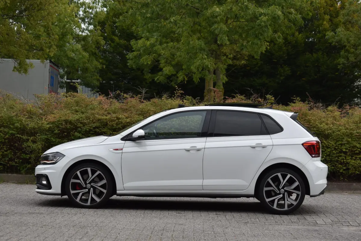 2.0 TSI GTI Pano DCC Keyess Virtual BBD Camera ACC