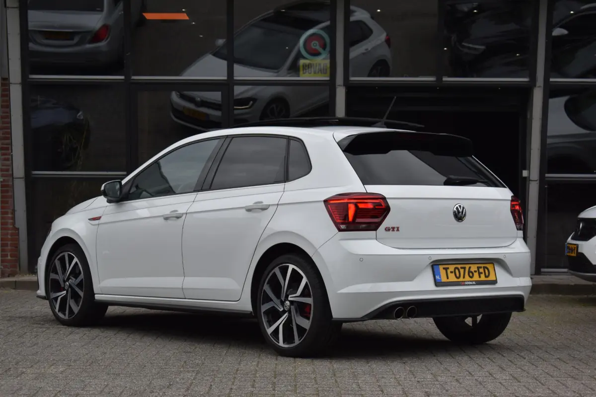2.0 TSI GTI Pano DCC Keyess Virtual BBD Camera ACC