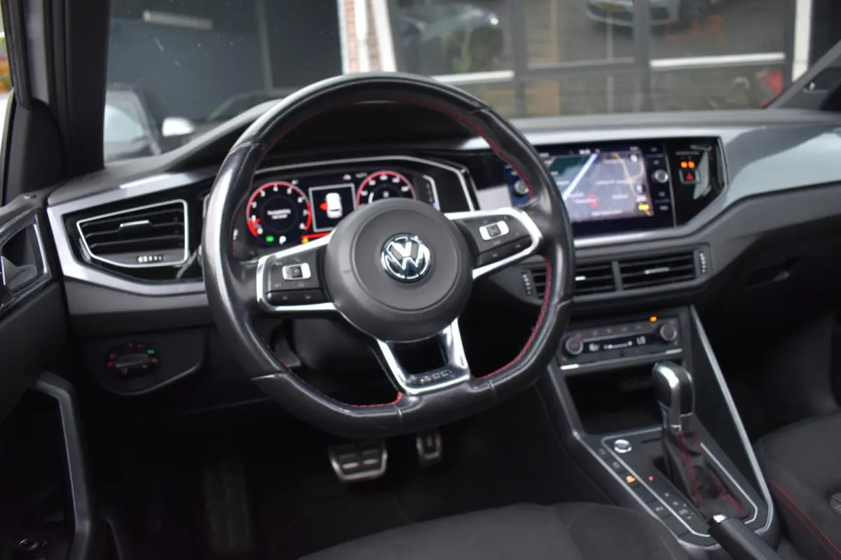 2.0 TSI GTI Pano DCC Keyess Virtual BBD Camera ACC