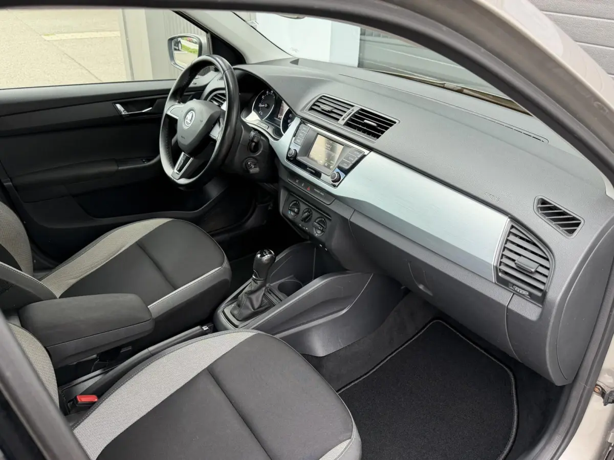 1.2 TSI Style AUTOMAAT|Trekhaak|Parksensor